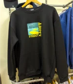 BLACK UNISEX CREWNECK STREETLIGHT